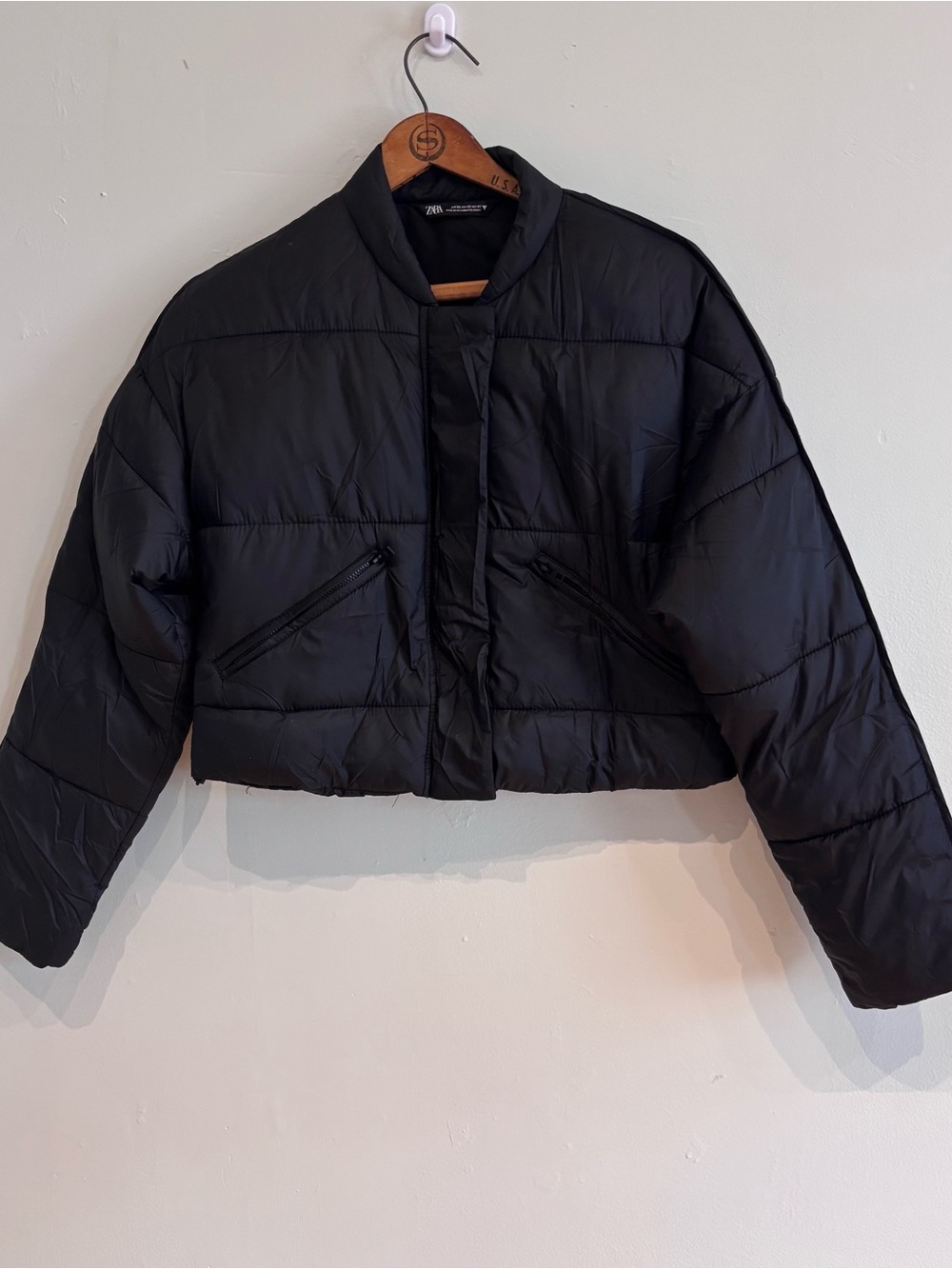 Zara- Black Cropped Puffer Jacket - Women XS